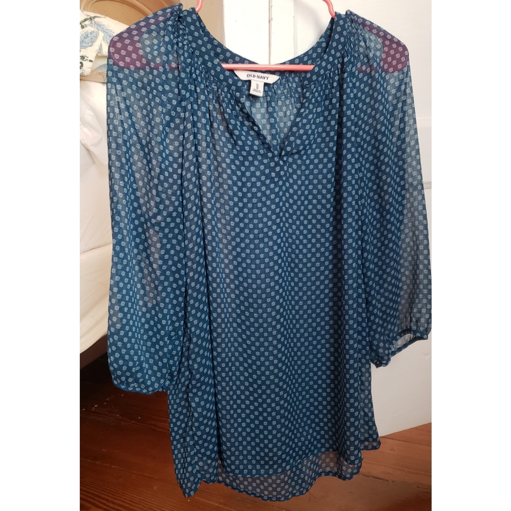 Sheer Old Navy blue top